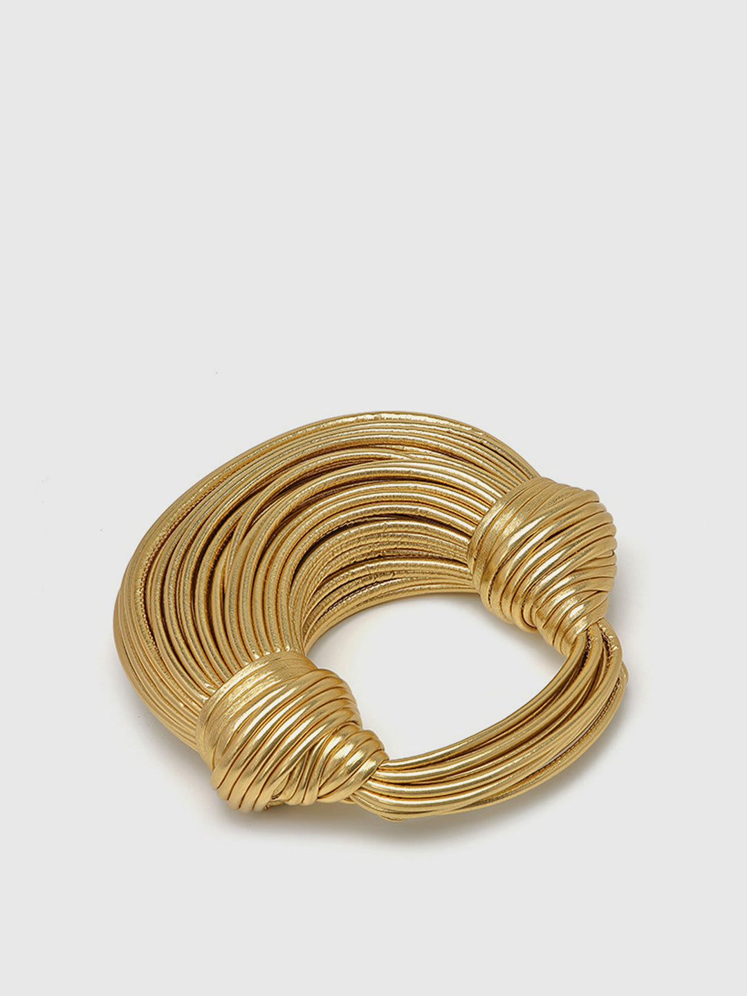 Colette | Edición Boutique - Aro Dorado Trenzado