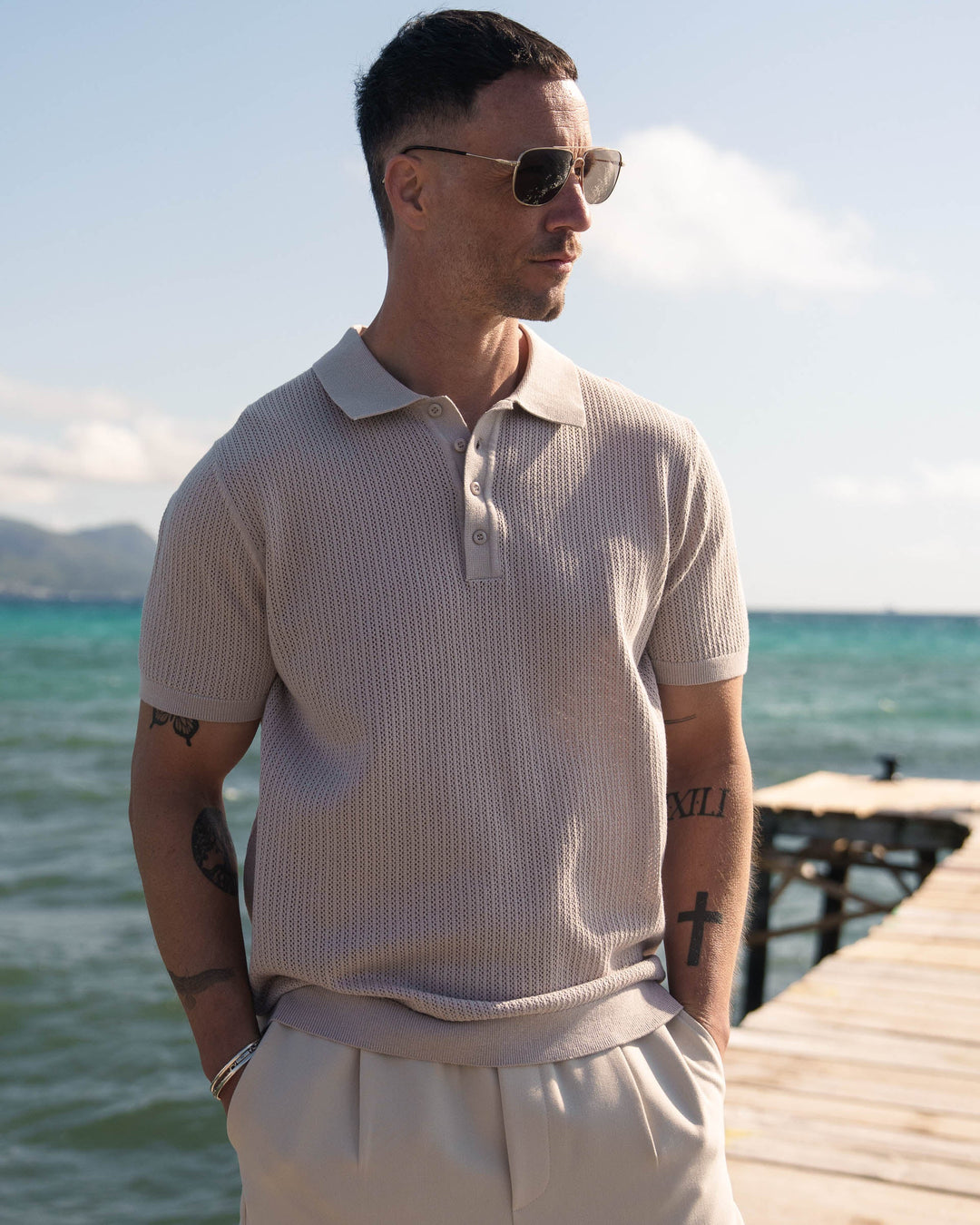 Camiseta Polo de Malla (Tono Gris)