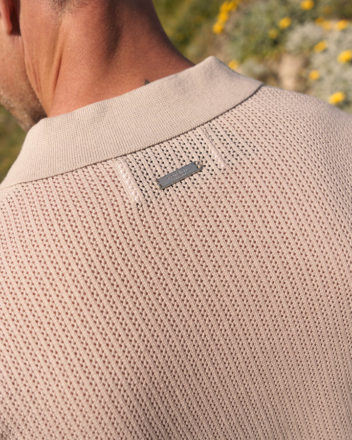 Camiseta Polo de Malla (Tono Gris)