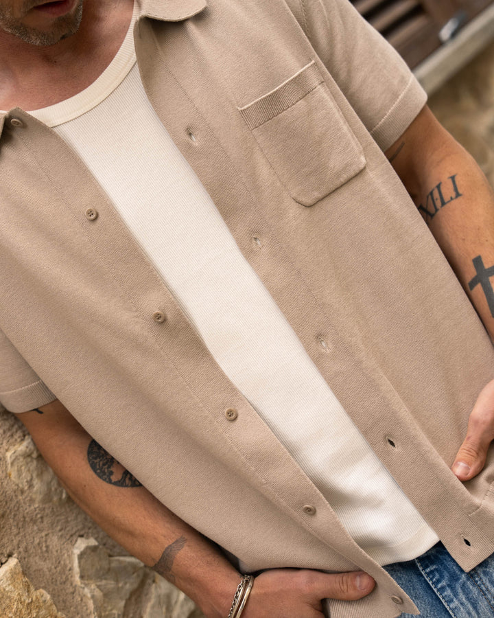 Camiseta de manga corta de tejido plano (taupe)