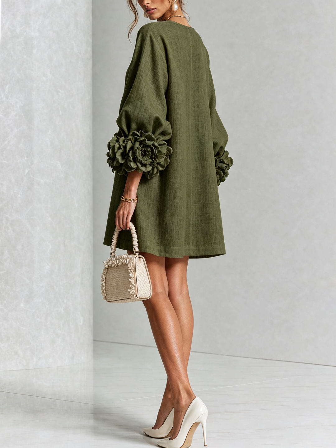 Flor | Vestido Corto con Estampado Floral y Botones