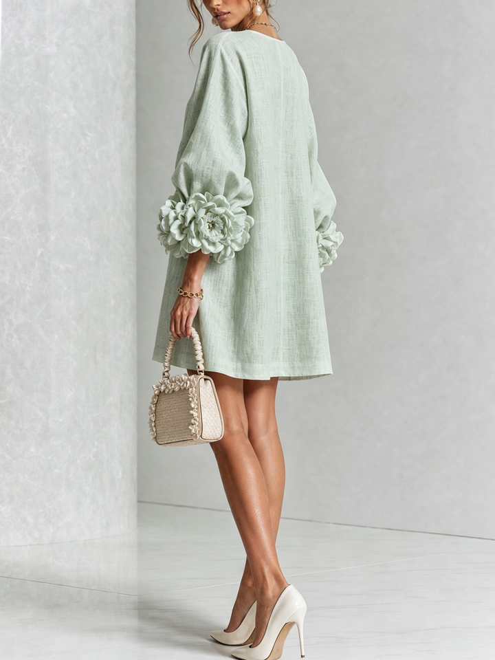 Flor | Vestido Corto con Estampado Floral y Botones