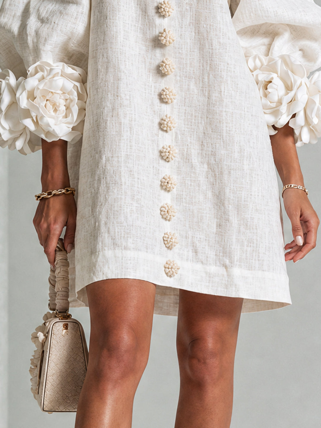 Flor | Vestido Corto con Estampado Floral y Botones