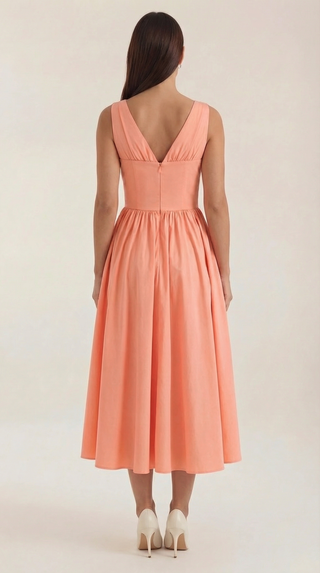 Vestido midi Cassiopeia con escote en V