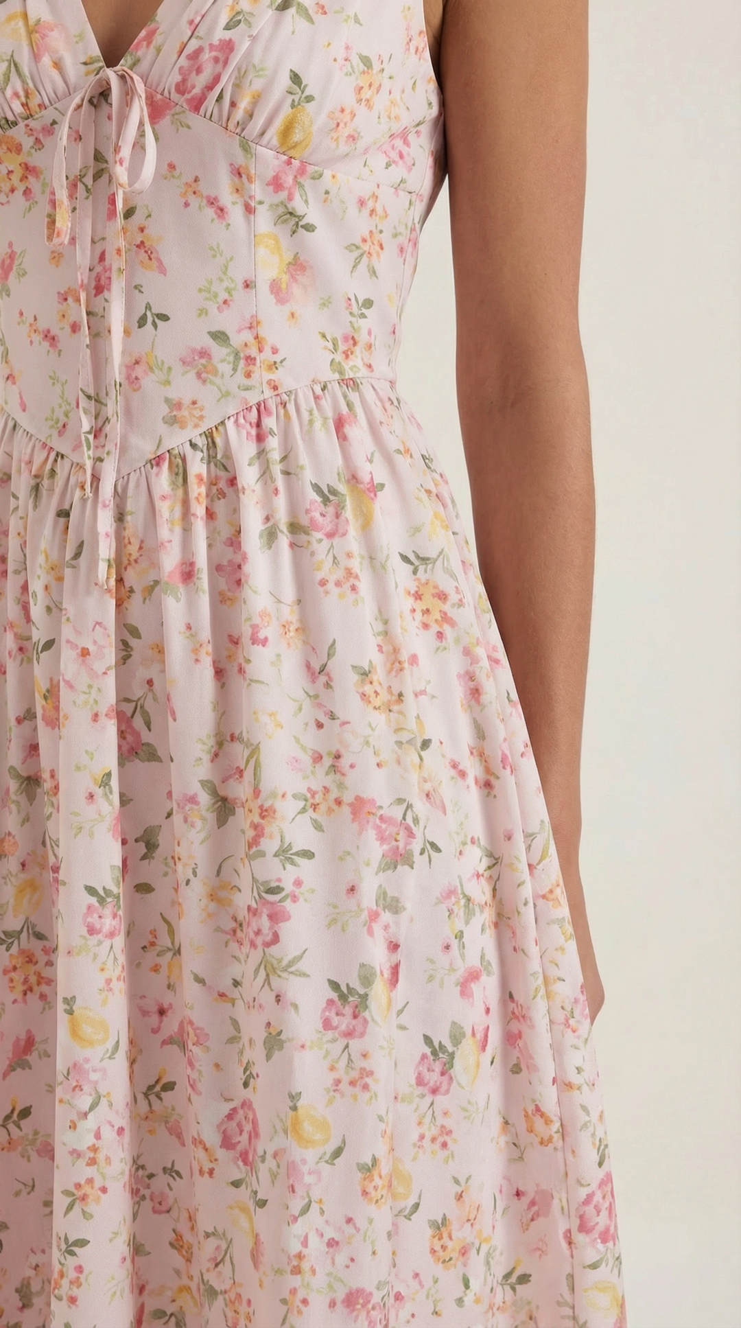 Vestido midi Cassiopeia con escote en V