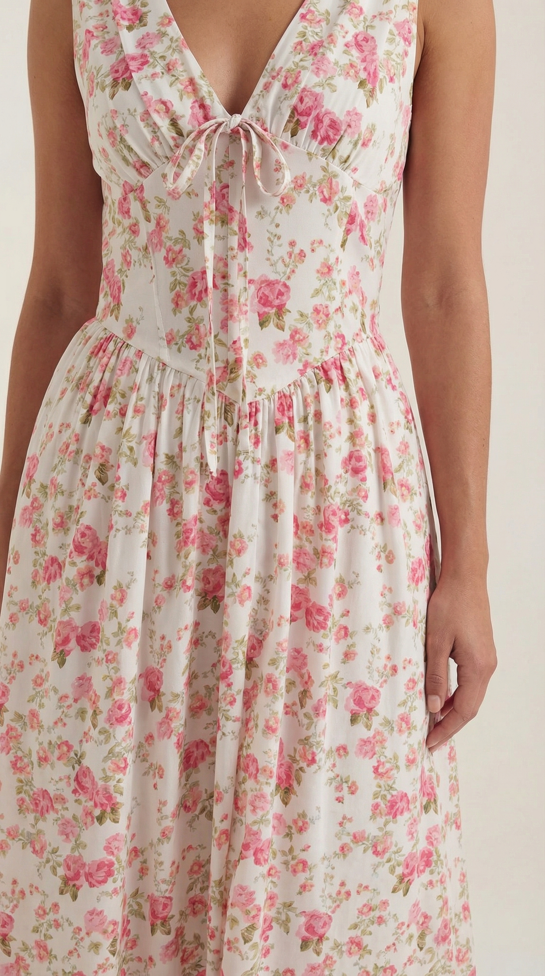 Vestido midi Cassiopeia con escote en V