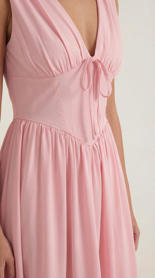 Vestido midi Cassiopeia con escote en V