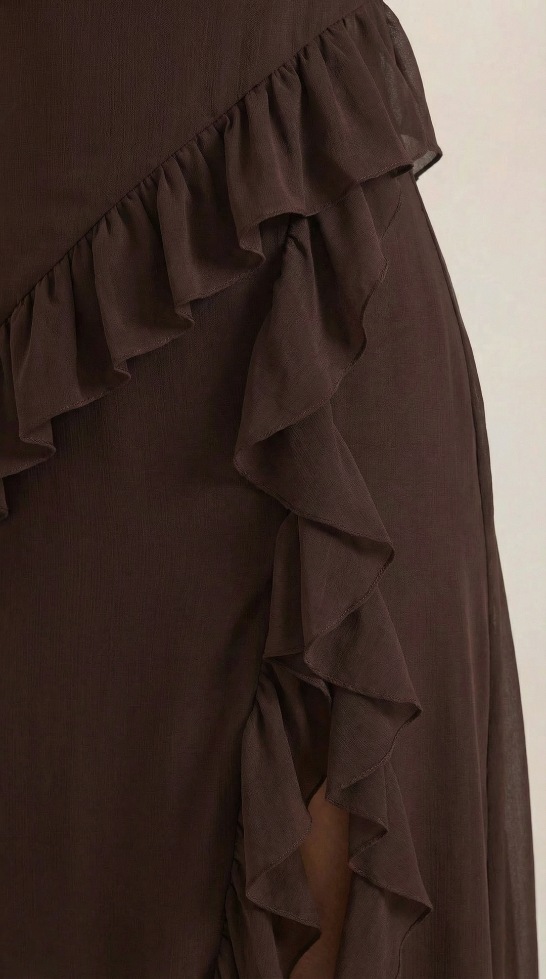 Vestido largo de Susan con detalles de volantes